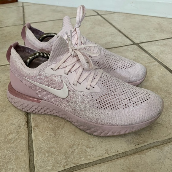 nike react pearl pink